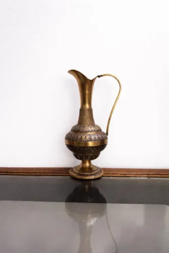 Jarro em Bronze/Latão Antiguidade