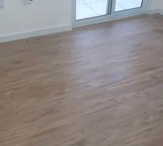 Aplicação de piso vinilico