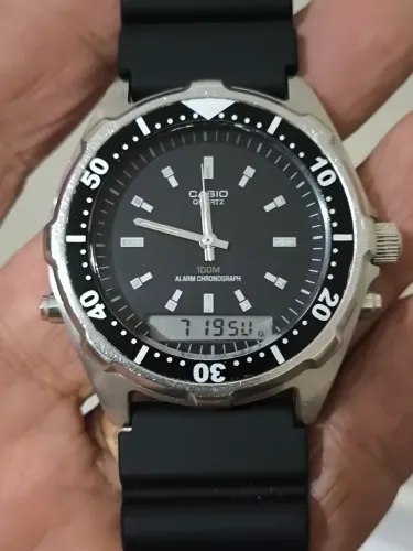 Relógio Casio AQ-600W