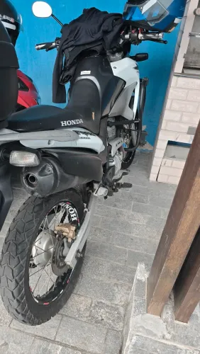 Moto xre 300 
