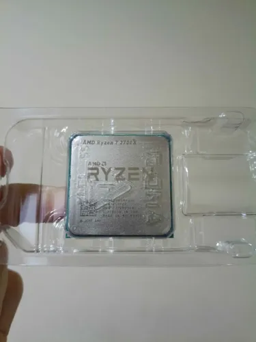 Processador Ryzen 7 2700x c caixa original