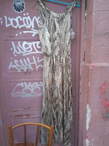 VESTIDO