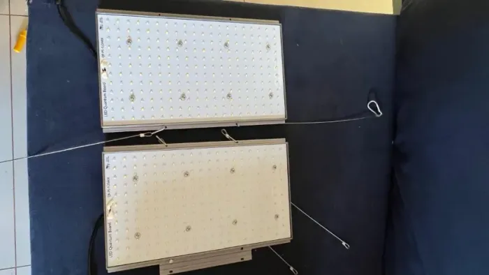 Painel LED Quantum Board (QB) 160W