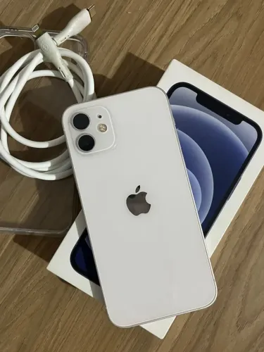 iPhone 12. 64gb, 89% da saúde da bateria, em estado de novo