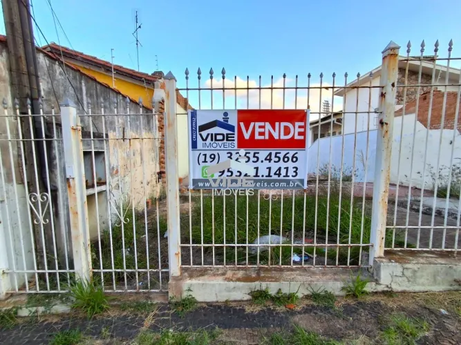 Terreno à venda em Campinas-SP, no bairro Bosque, com 245,70 m² de área. ZONEAMENTO ZM2