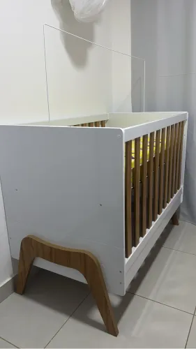 Berço com colchão