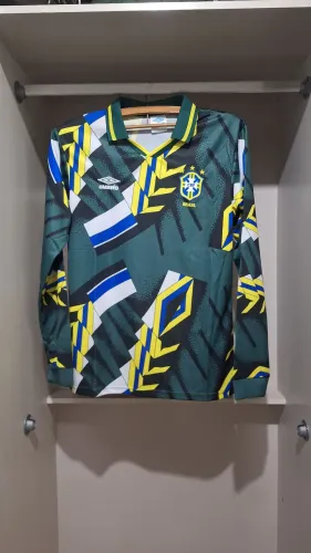Camisa do Brasil Retro 1994, Original Umbro, Tamanho M, Peça Unica