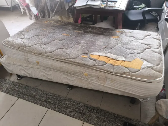 Doa-se cama box solteiro 