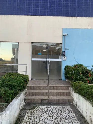 Sala Comercial para Locação em Lauro de Freitas, Pitangueiras, 1 banheiro, 1 vaga
