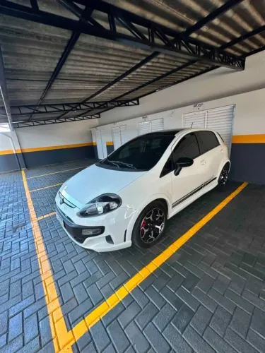 Fiat Punto T-jet 1.4 16V Turbo 5P 2014