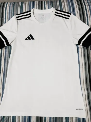 Camiseta Adidas original