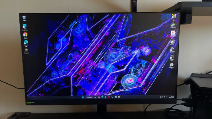 Monitor gamer LG 24?/180hz