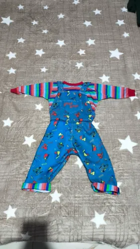 Roupa para boneco Chucky Good Guy tamanho real do filme l