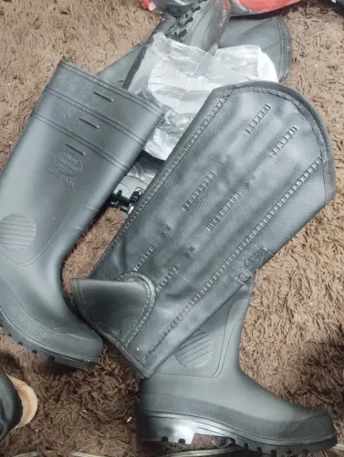 Vendo Produtos IPIS Bota, Óculos, Perneira, capacete