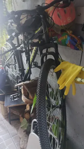 Bicicleta caloi pouco uso aro 29