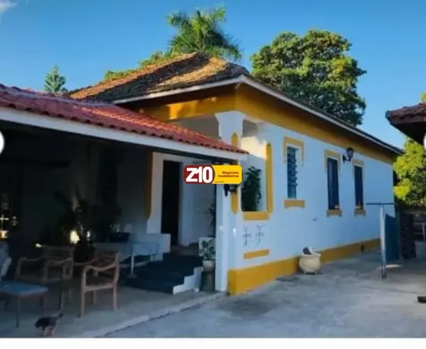 CHÁCARA COM 03 DORMITÓRIOS EM CONDOMÍNIO FECHADO - RESIDÊNCIAL LAGOS DE SHANADU - INDAIATU