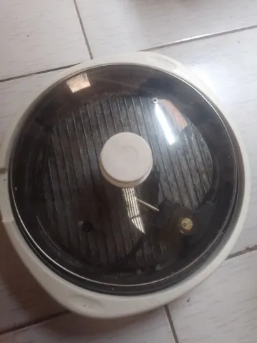 Vendo está chapa elétrica, está em ótimo estado