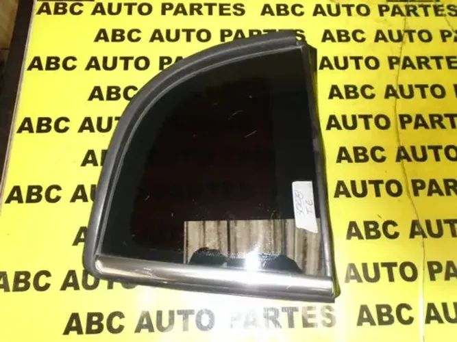 Vidro Fixo Lateral Esquerda Peugeot 3008 2013 Peq Detalhe