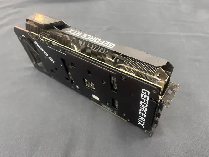 Geforce RTX 3060 12GB 3 fans