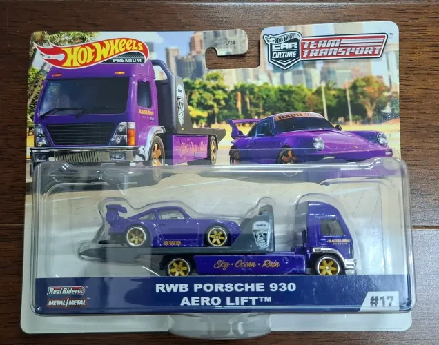 Hot wheels Team transport Porsche RWB