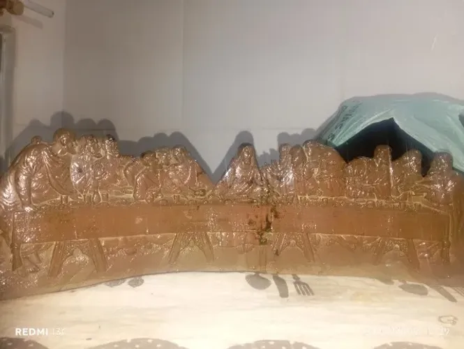 Santa ceia bronze