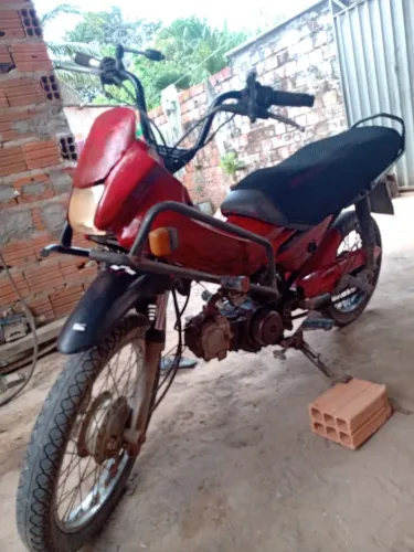 Vendo essa moto pop sucatinha com nota fiscal na mão