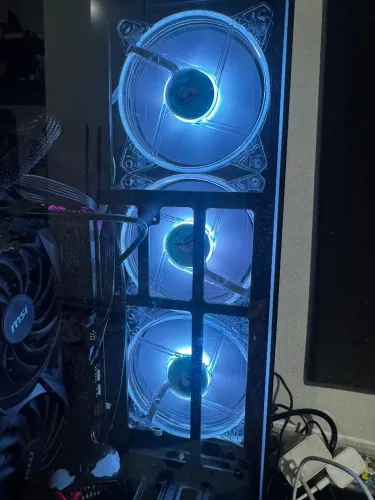 VENDO KIT 5 FANS E CONTROLADORA RGB RISE MODE