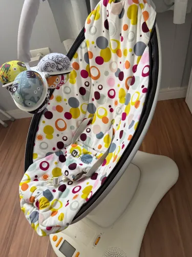 Cadeira de Balanço 4MOMS