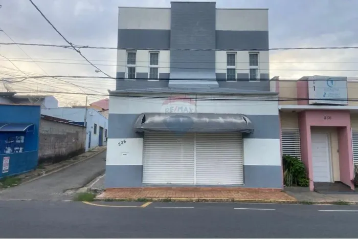 "Conjunto Comercial no Centro/Barra Funda, em Vinhedo/SP, com 375 m², preparado para seu n