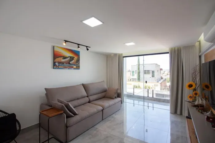 Casa à Venda - Nacional, 3 Quartos, 184 m2