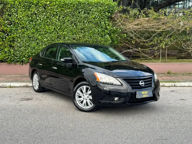 Nissan Sentra SL 2.0/ 2.0 Flex Fuel 16V Aut. 2015