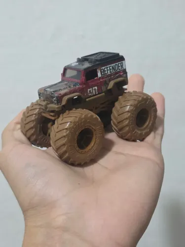 7 Carrinhos Monster Trucks da Hot Wheels