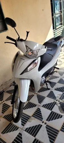 Honda Biz 125 ES