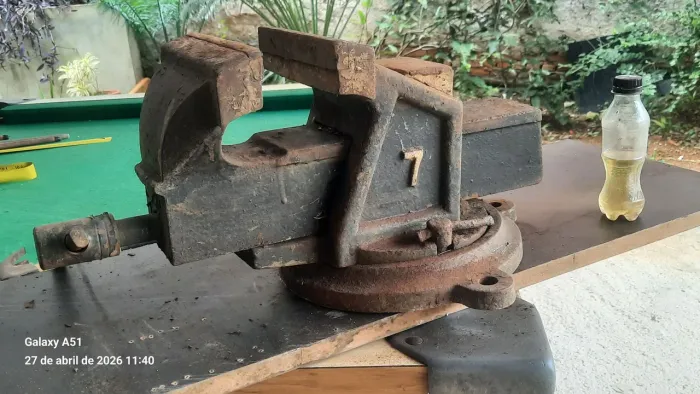 Morsa torno giratório n7 shulz antigo