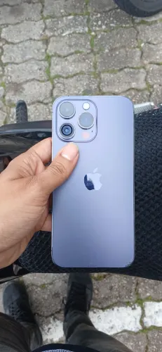 IPhone 14 pro Max queimado