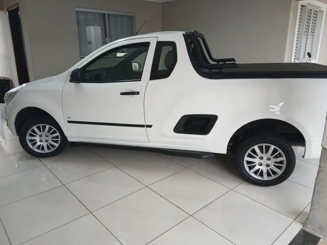 Chevrolet Montana LS 1.4 Econoflex 8V 2P 2013