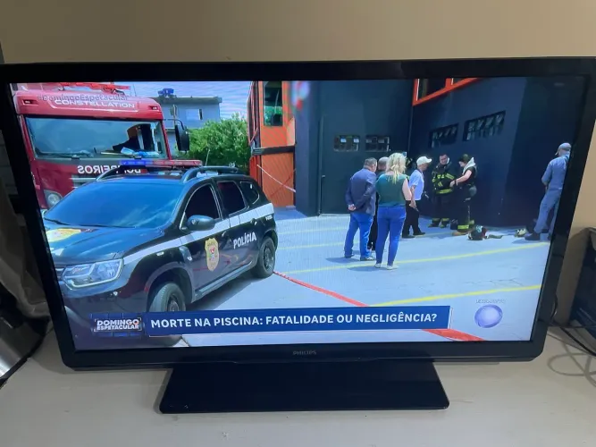 Tv 32 led Philips (nao e smart)