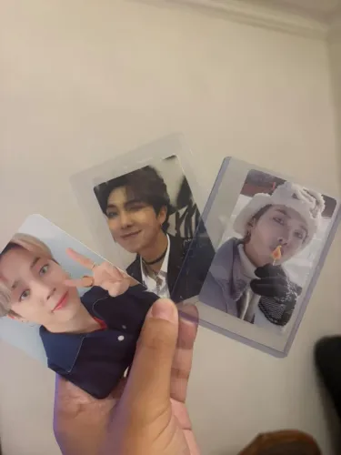 Trio photocards BTS