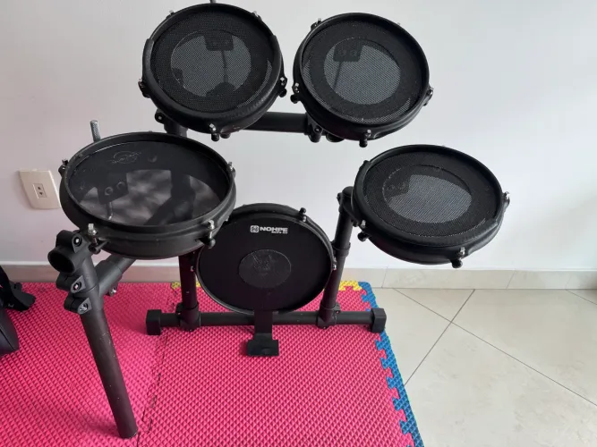 Bateria praticável Luen