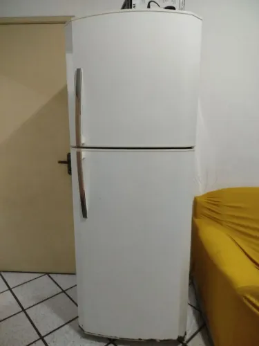 Geladeira quebrada