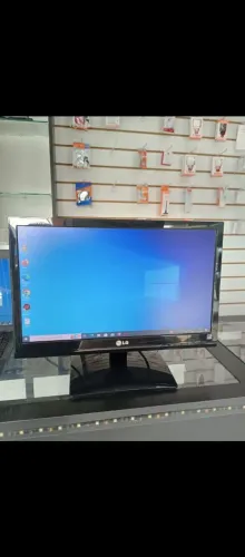 Monitor LG 19"
