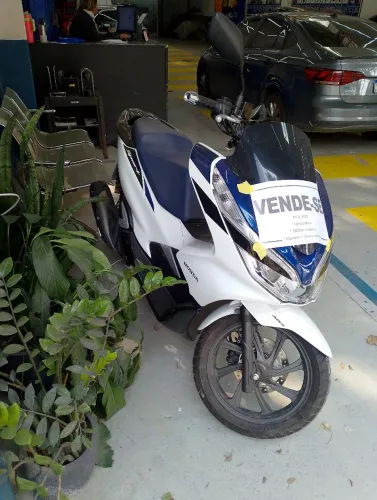 Honda PCX 2022 Único Dono Apenas 300 km Estado de Zero