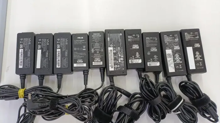 Lotes 10 fontes diversas marca original sem tripolar 