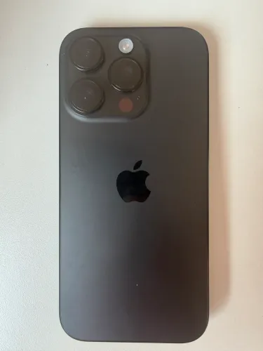 iPhone 16 Pro - 128GB - Titânio Preto