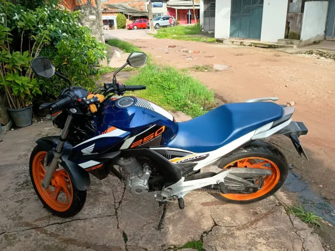 Twister 250 edição ilimitada 2020