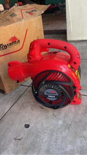 Soprador de folhas Toyama TB26X