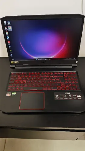 Notebook gamer Ryzen 7 com GTX 1650 ti