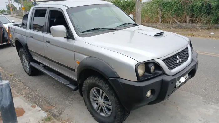 Mitsubishi L200 Outdoor HPE 2.5 4X4 CD T.dies. Aut. 2008