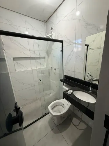 Alugo casa