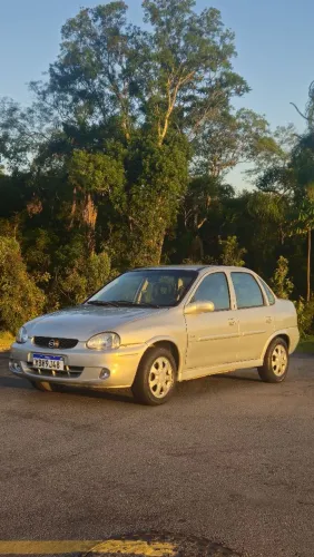 Chevrolet Corsa Sedan GLS 1.6 MPFI 4P 2000